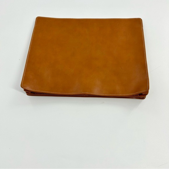 NWOT Barrington Soft Brown Leather Accordion Branded Laptop Sleeve Work Files - Picture 6 of 9